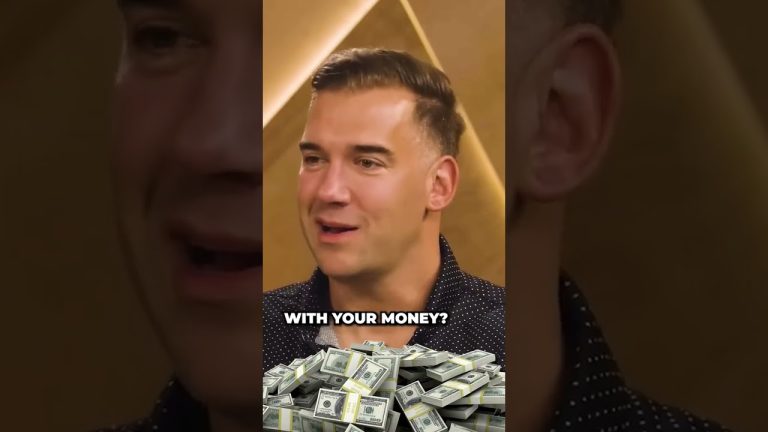 BILLIONAIRE TEACHING HIS KID TO PAY THE BILL #shorts