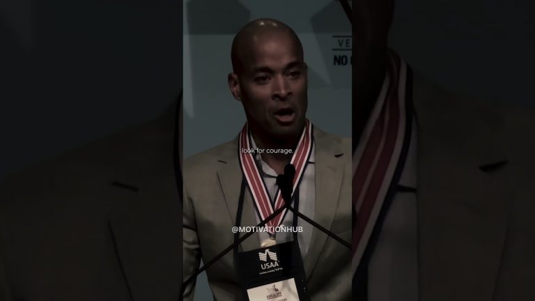 DAVID GOGGINS GET EMOTIONAL DURING HIS SPEECH #davidgoggins #motivation #mindset