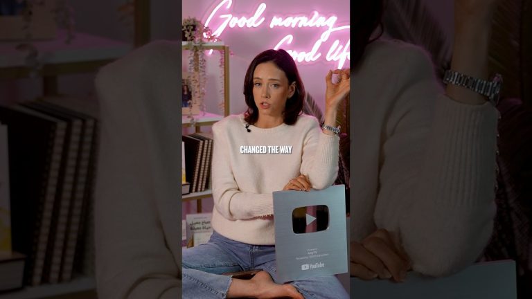 Lighter Color Tops Get More Views